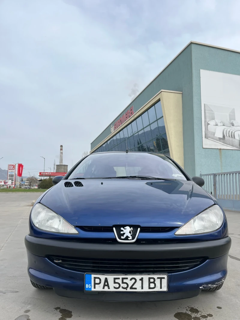 Peugeot 206 1.4 ГАЗ, снимка 2 - Автомобили и джипове - 49558606