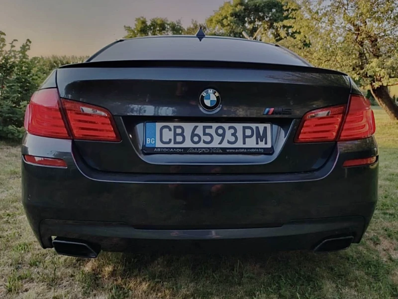 BMW 550 I M Pack, снимка 4 - Автомобили и джипове - 52262965