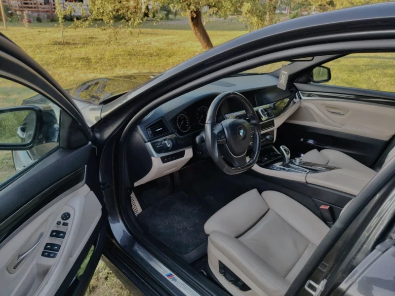 BMW 550 I M Pack, снимка 10 - Автомобили и джипове - 52262965