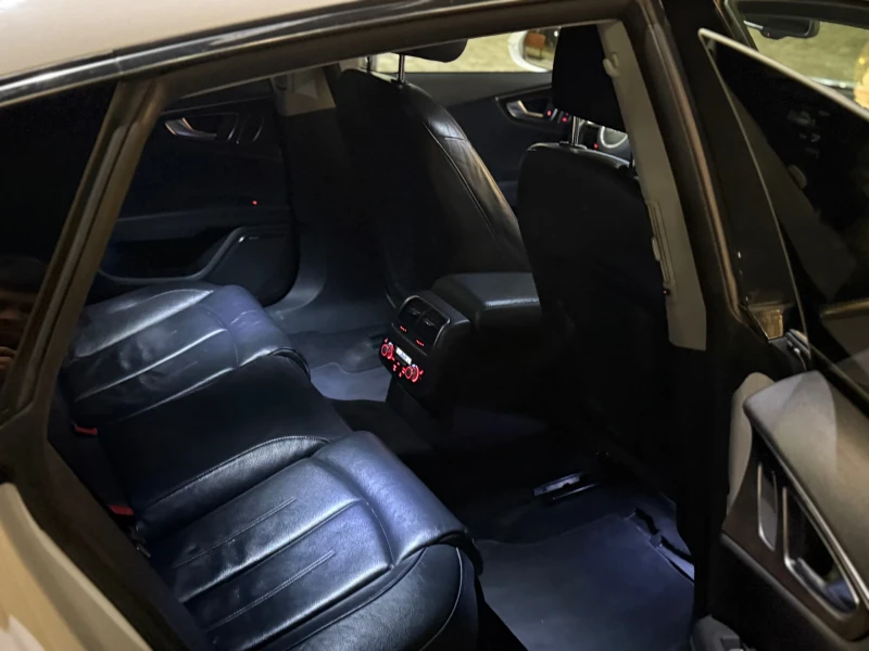 Audi A7 Premium S-Line, снимка 12 - Автомобили и джипове - 52597817