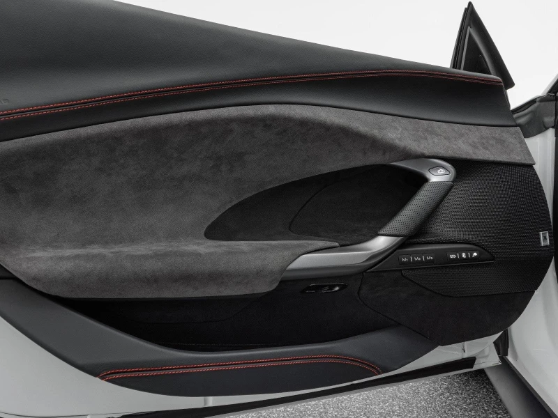 Ferrari 296GTB GTS/ LIFT/ CERAMIC/ CARBON/ JBL/ , снимка 8 - Автомобили и джипове - 52233271