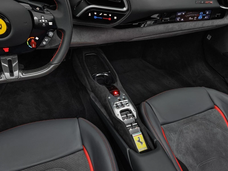 Ferrari 296GTB GTS/ LIFT/ CERAMIC/ CARBON/ JBL/ , снимка 13 - Автомобили и джипове - 52233271