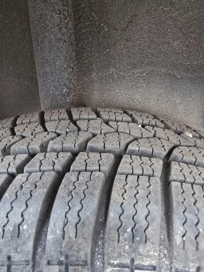 Toyota Yaris, снимка 10 - Автомобили и джипове - 53107294