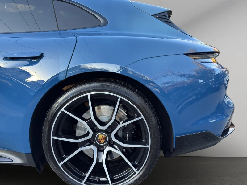 Porsche Taycan Sport Turismo Turbo, снимка 15 - Автомобили и джипове - 52411315