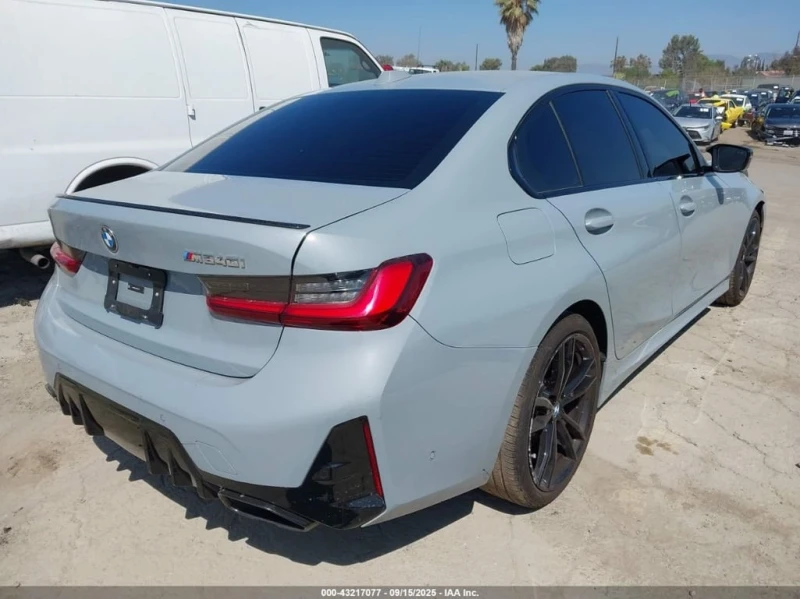 BMW 340 * CARFAX * БЕЗ ПЪРВОНАЧАЛНА ВНОСКА, снимка 4 - Автомобили и джипове - 52694833