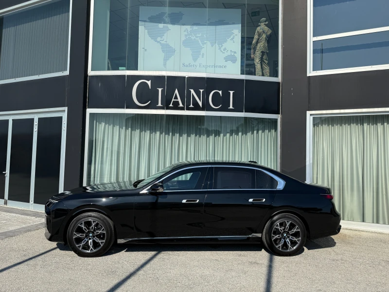 BMW 760, снимка 12 - Автомобили и джипове - 53088700