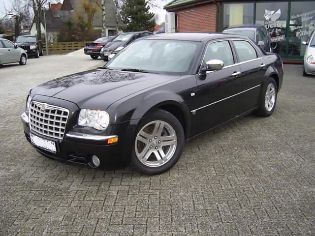 Chrysler 300c 3.0CRD, снимка 1 - Автомобили и джипове - 10609770