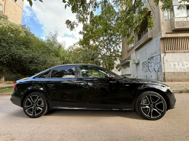 Audi A4 S-line 2.0 TFSI quattro, снимка 4 - Автомобили и джипове - 47397630