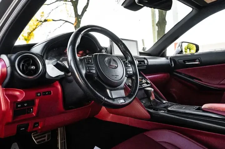 Lexus IS 350 RED INTERIOR/F SPORT/ОБДУХВАНЕ/ПОДГРЕВ/КАМЕРА - изображение 7
