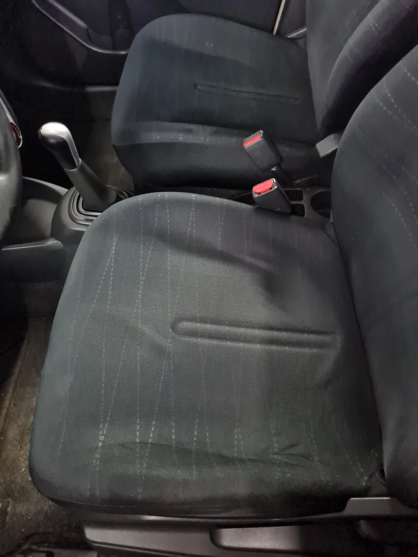 Toyota Yaris 1.4D4D - изображение 10