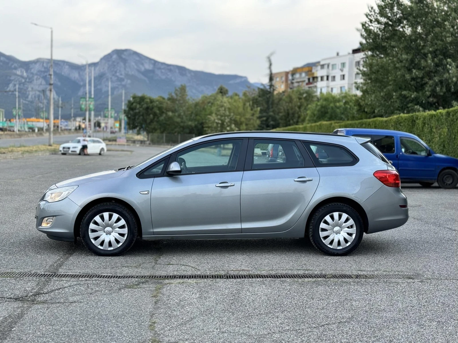 Opel Astra 1.7CDTI NAVY RECARO ЛИЗИНГ - изображение 4