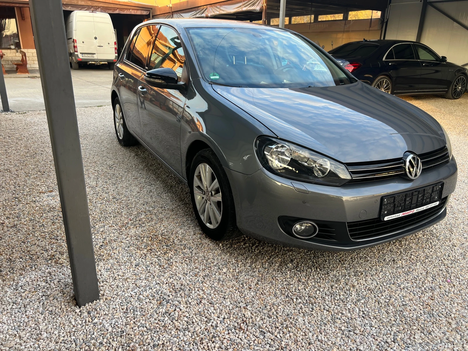 VW Golf 1.6 Газова уредба - изображение 3