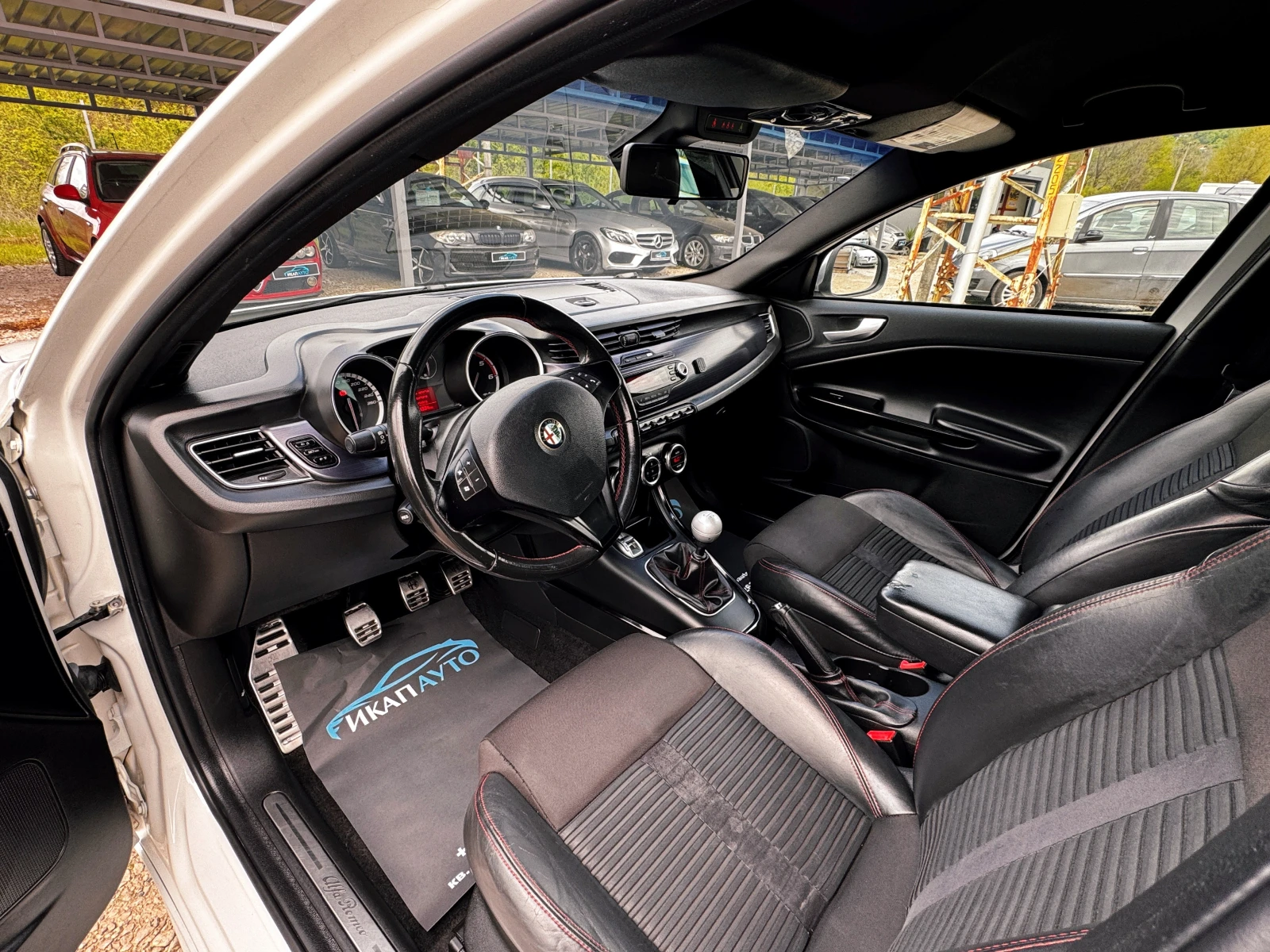 Alfa Romeo Giulietta 1.6 JTDm-2 EXCLUSIVE ИТАЛИЯ - изображение 7