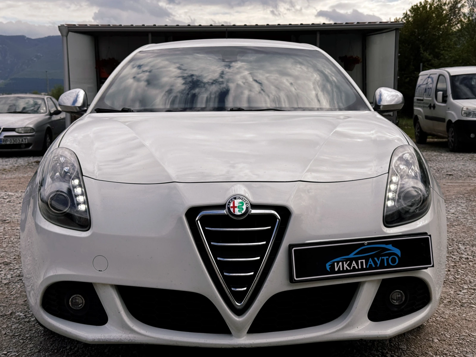 Alfa Romeo Giulietta 1.6 JTDm-2 EXCLUSIVE ИТАЛИЯ - изображение 2