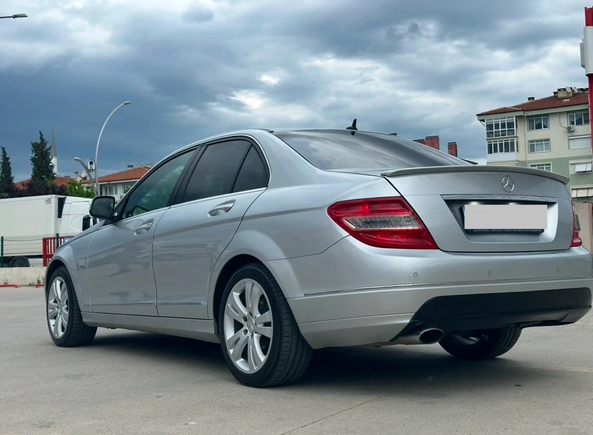 Mercedes-Benz C 220  - изображение 3