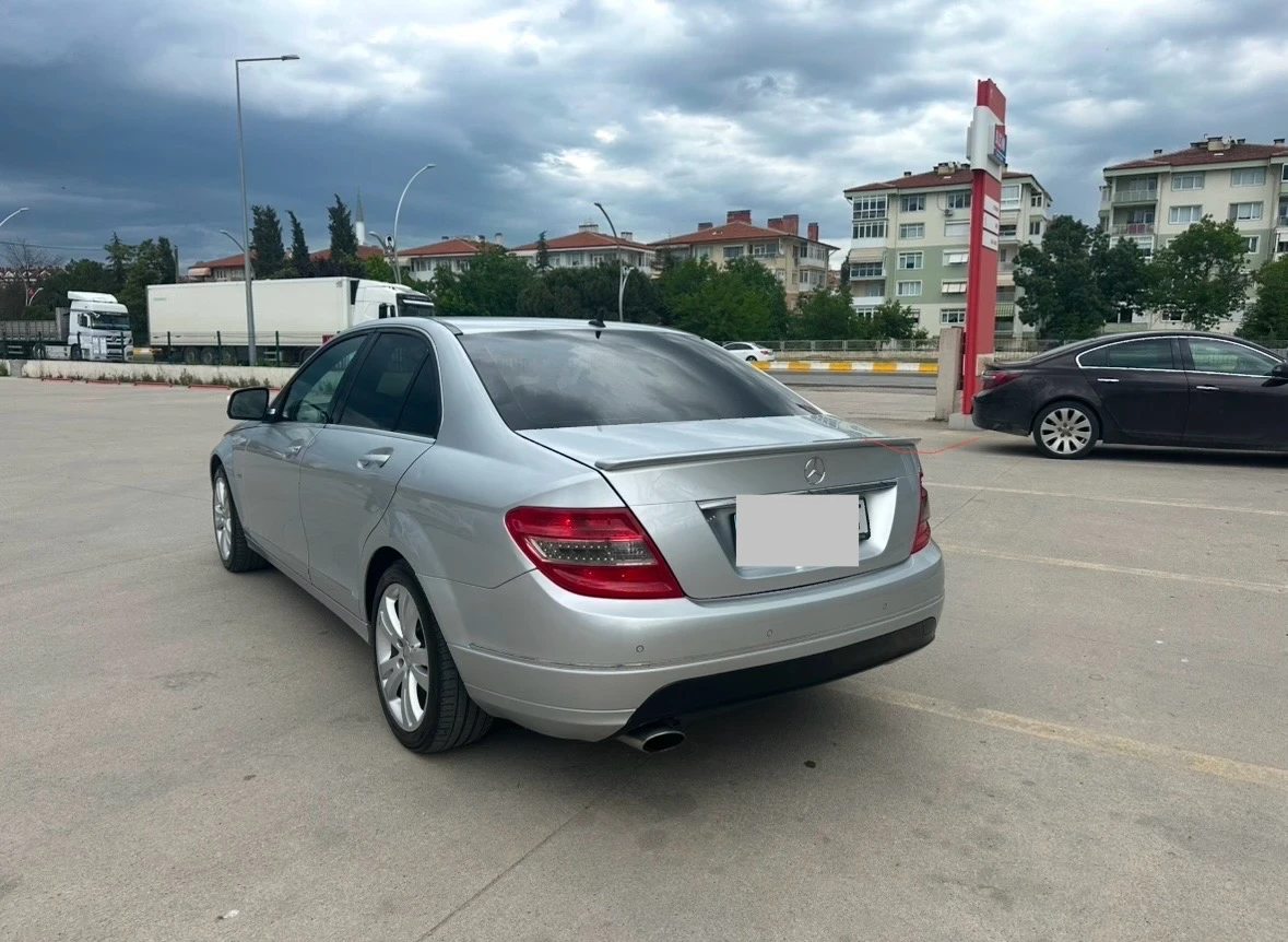 Mercedes-Benz C 220  - изображение 5
