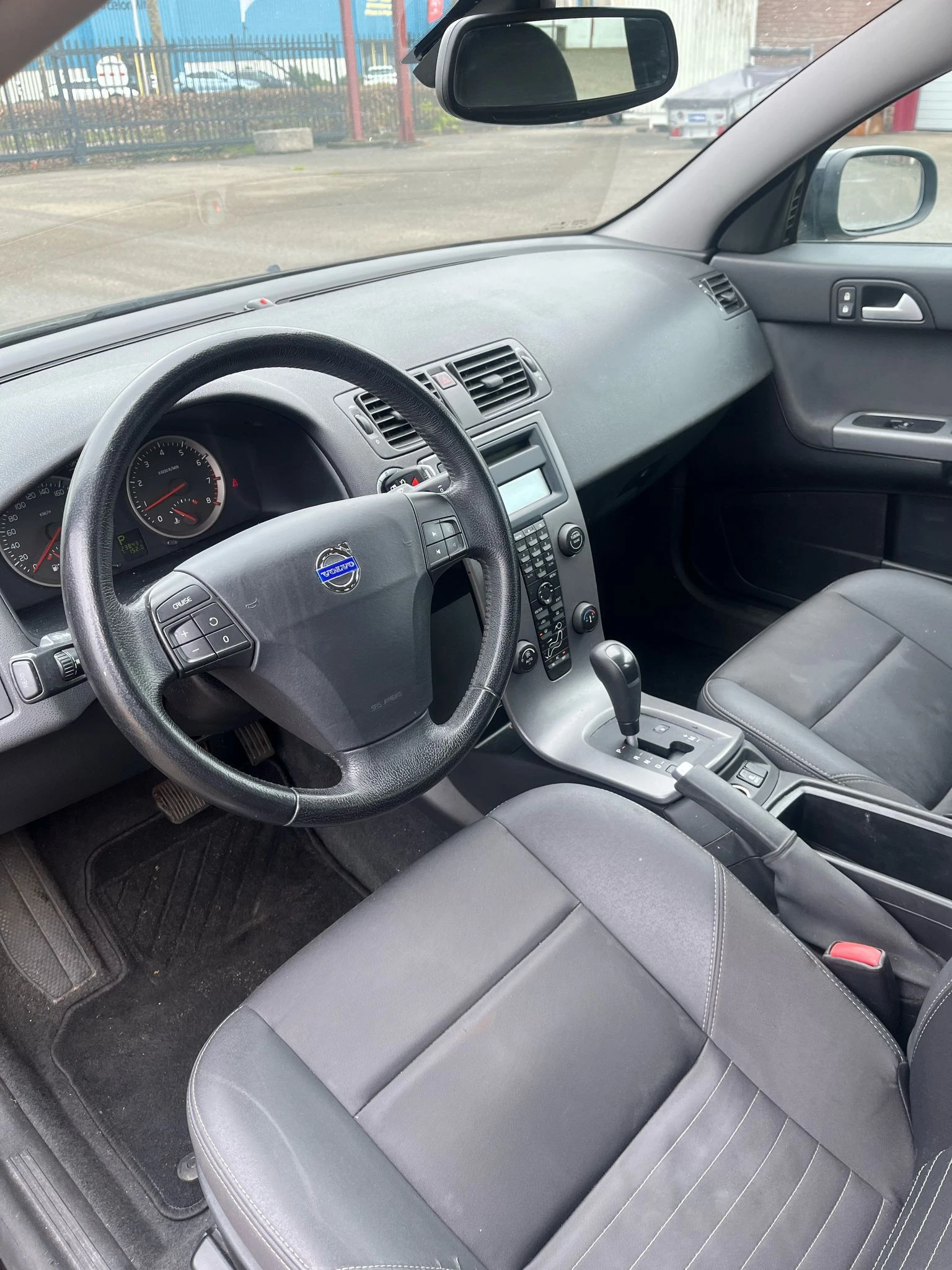 Volvo V50  - изображение 9