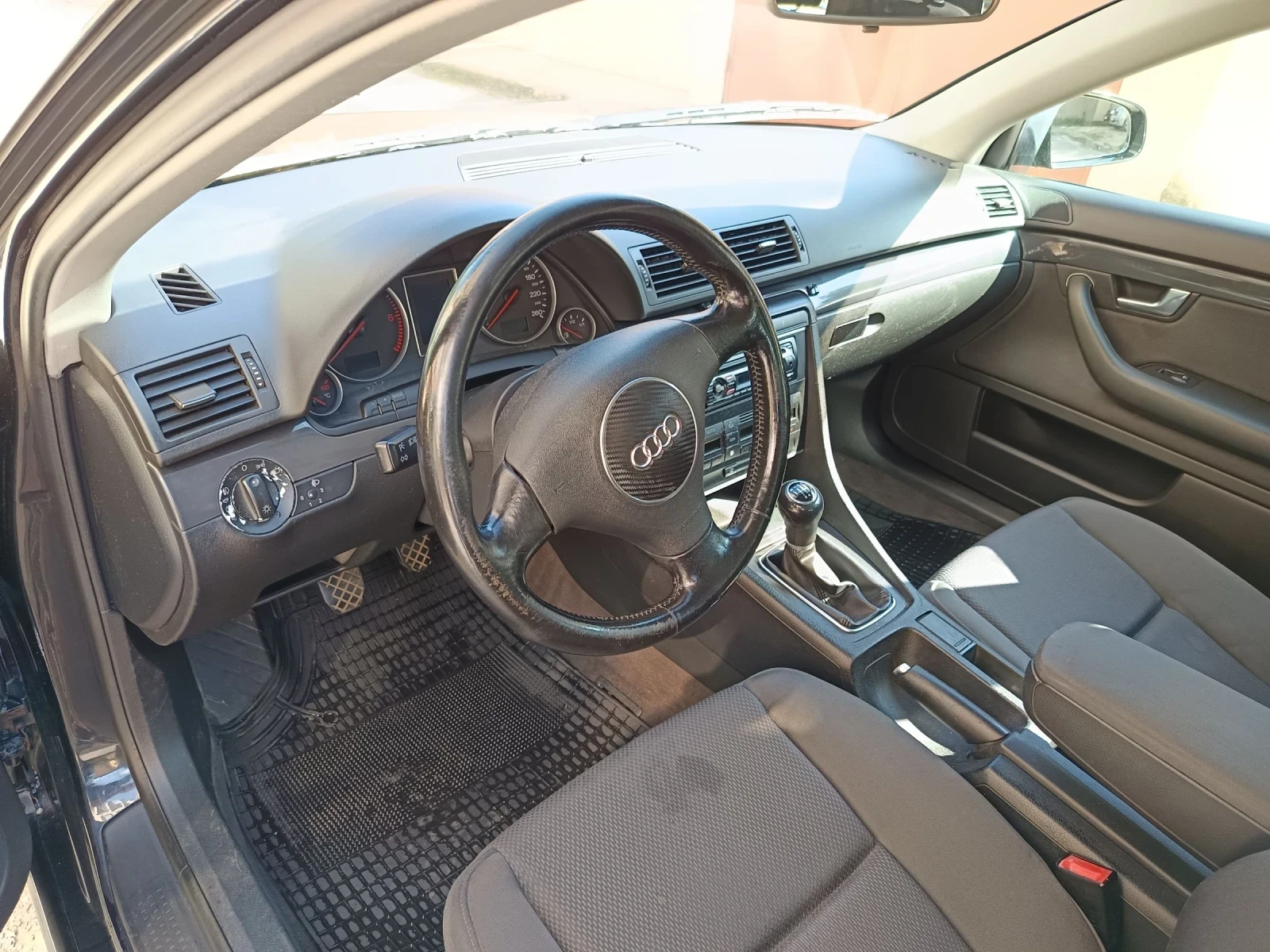 Audi A4 1, 9 TDI AVANT - изображение 8