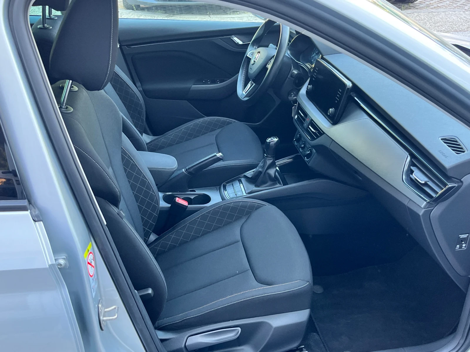 Skoda Scala 1, 6 TDI  - изображение 8