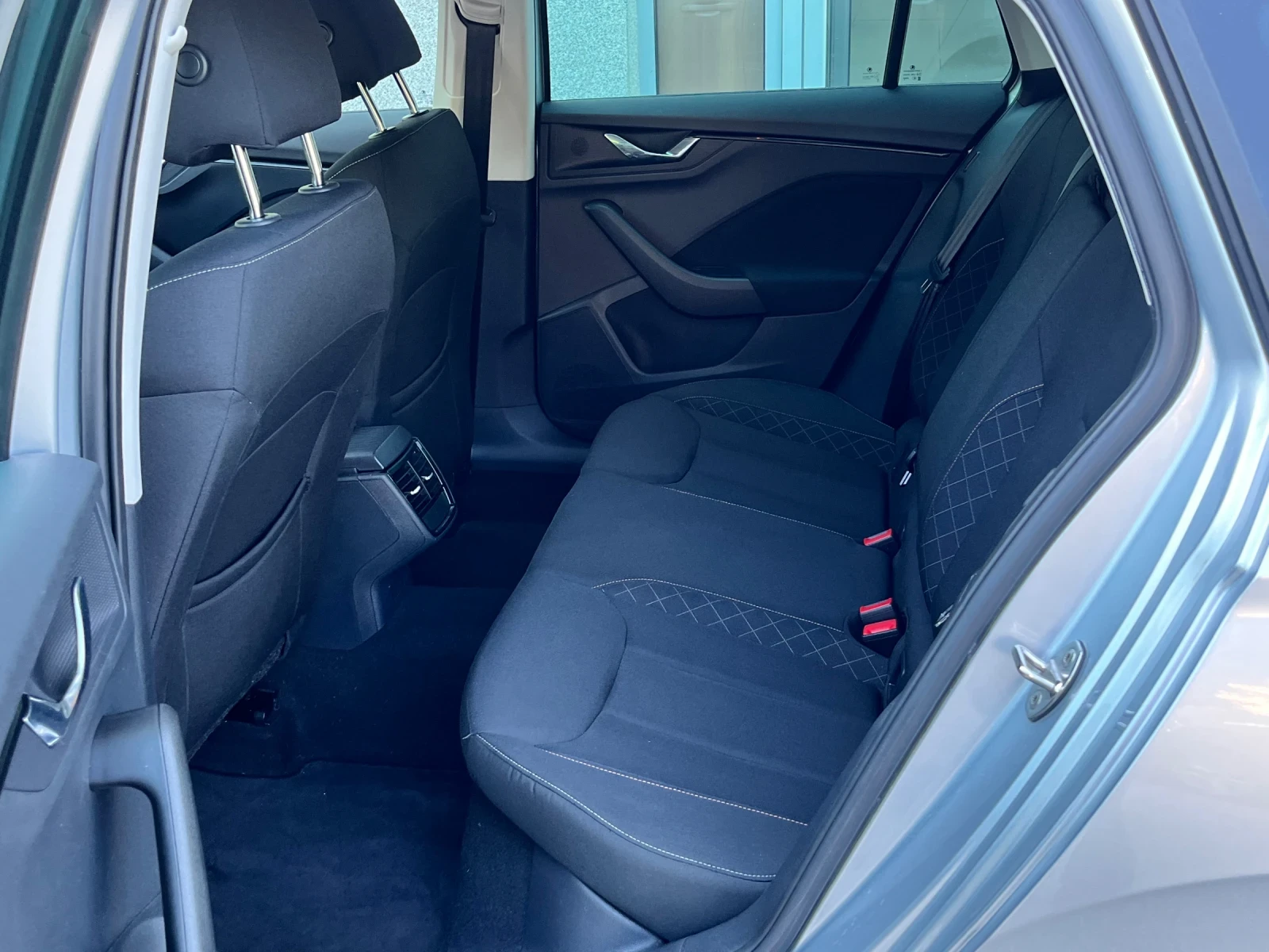 Skoda Scala 1, 6 TDI  - изображение 5