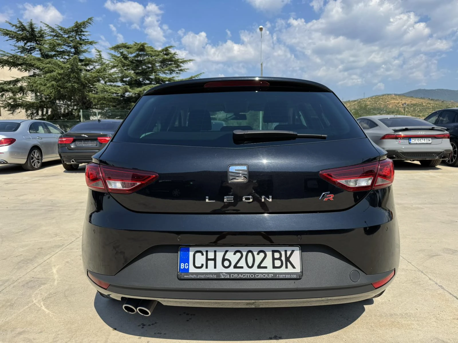 Seat Leon 2.0* 150ps* FR* 6ск* LED* Паркт*  - изображение 4
