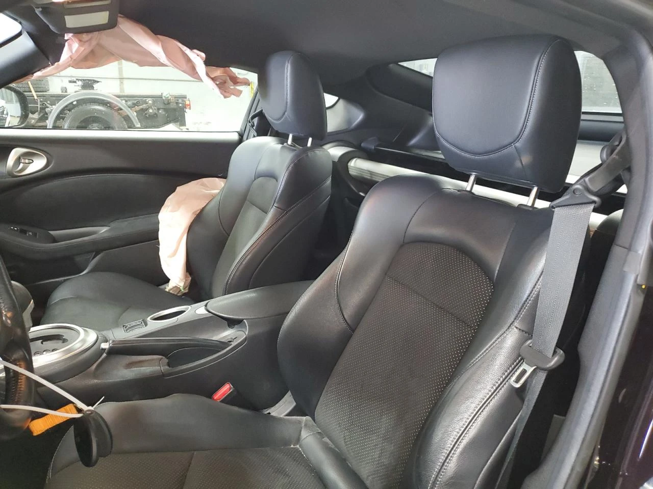 Nissan 370Z BASE - изображение 10