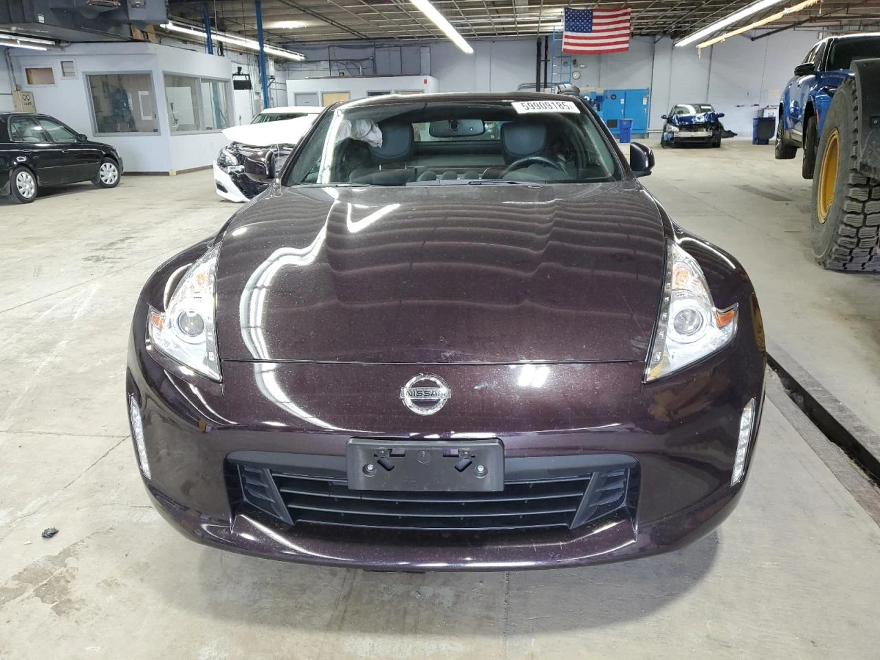 Nissan 370Z BASE - изображение 5