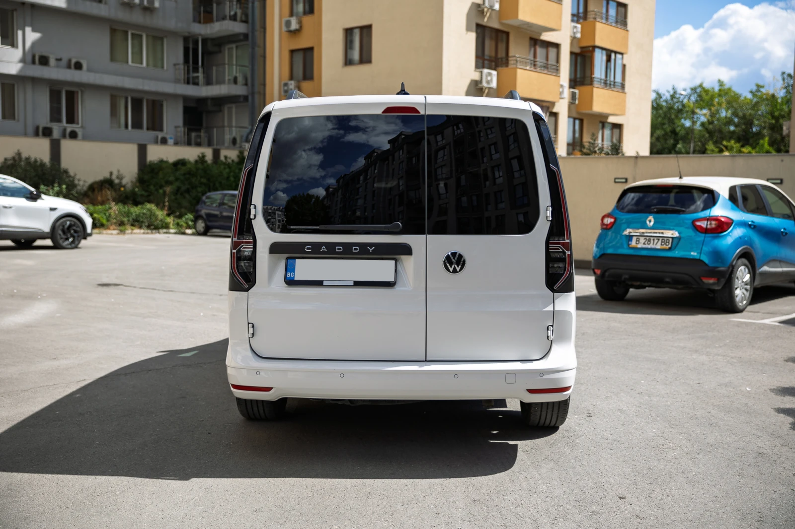 VW Caddy Life Maxi 2.0 TDI 7 места - изображение 4