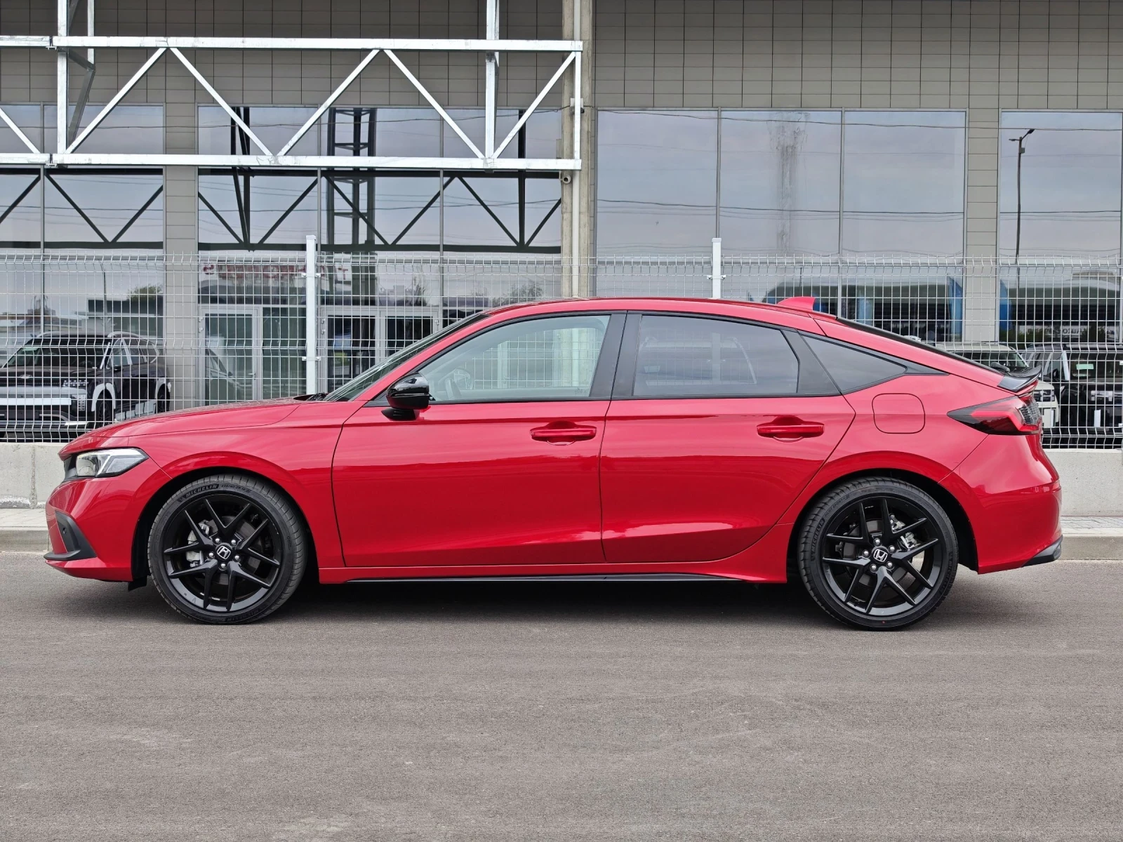 Honda Civic Sport - изображение 2
