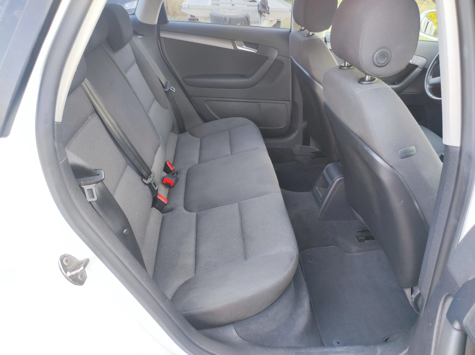 Audi A3 Sportback 1.9TDi 105к.с. Facelift - изображение 10