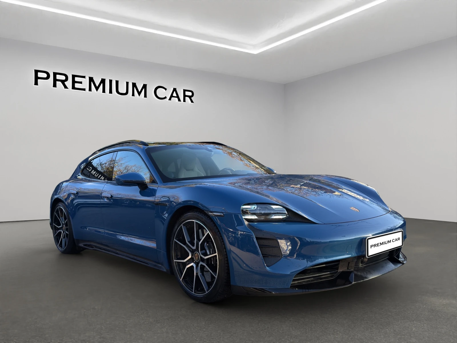 Porsche Taycan Sport Turismo Turbo - изображение 8