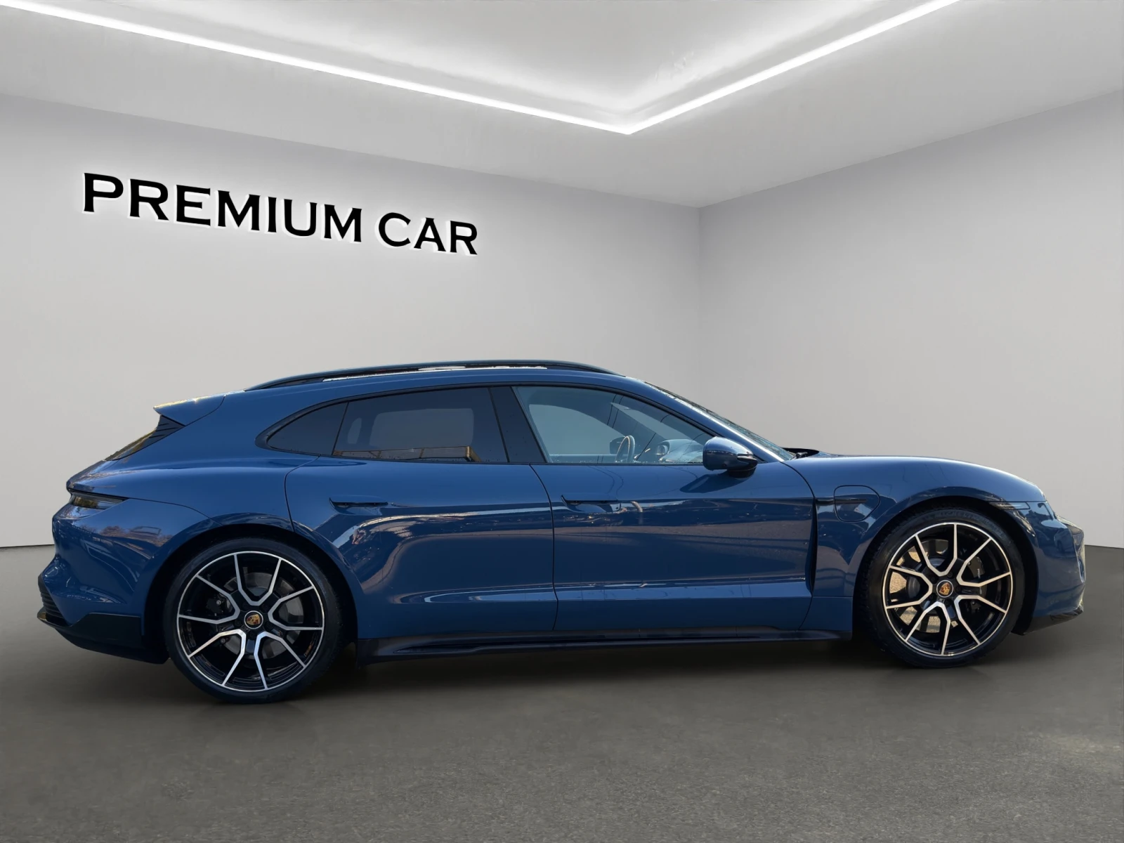 Porsche Taycan Sport Turismo Turbo - изображение 7