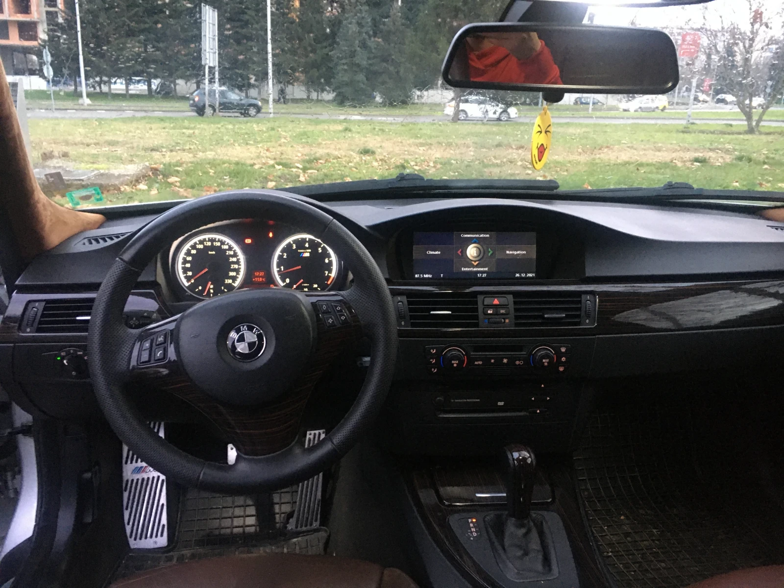 BMW 330  - изображение 9