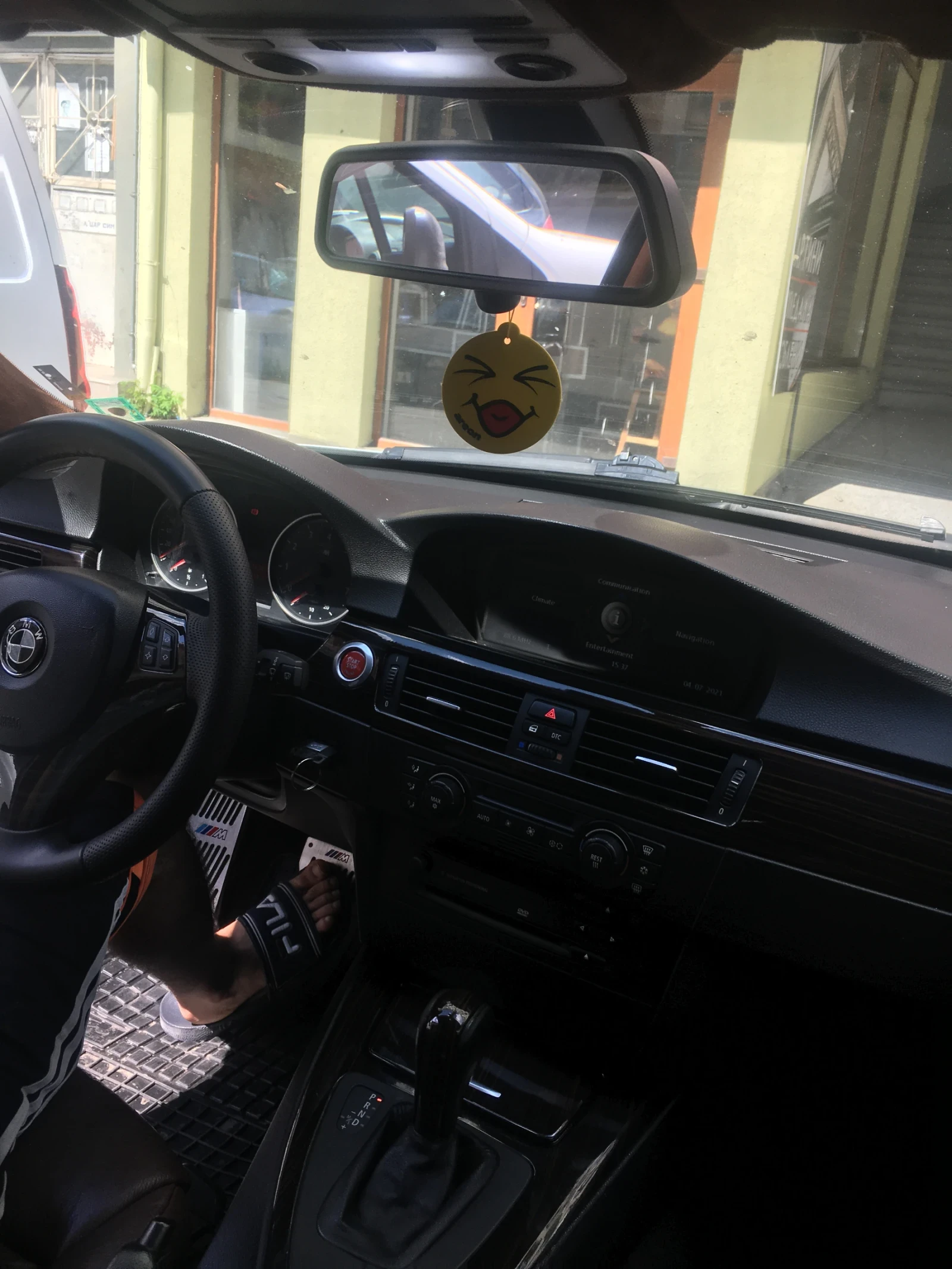 BMW 330  - изображение 7