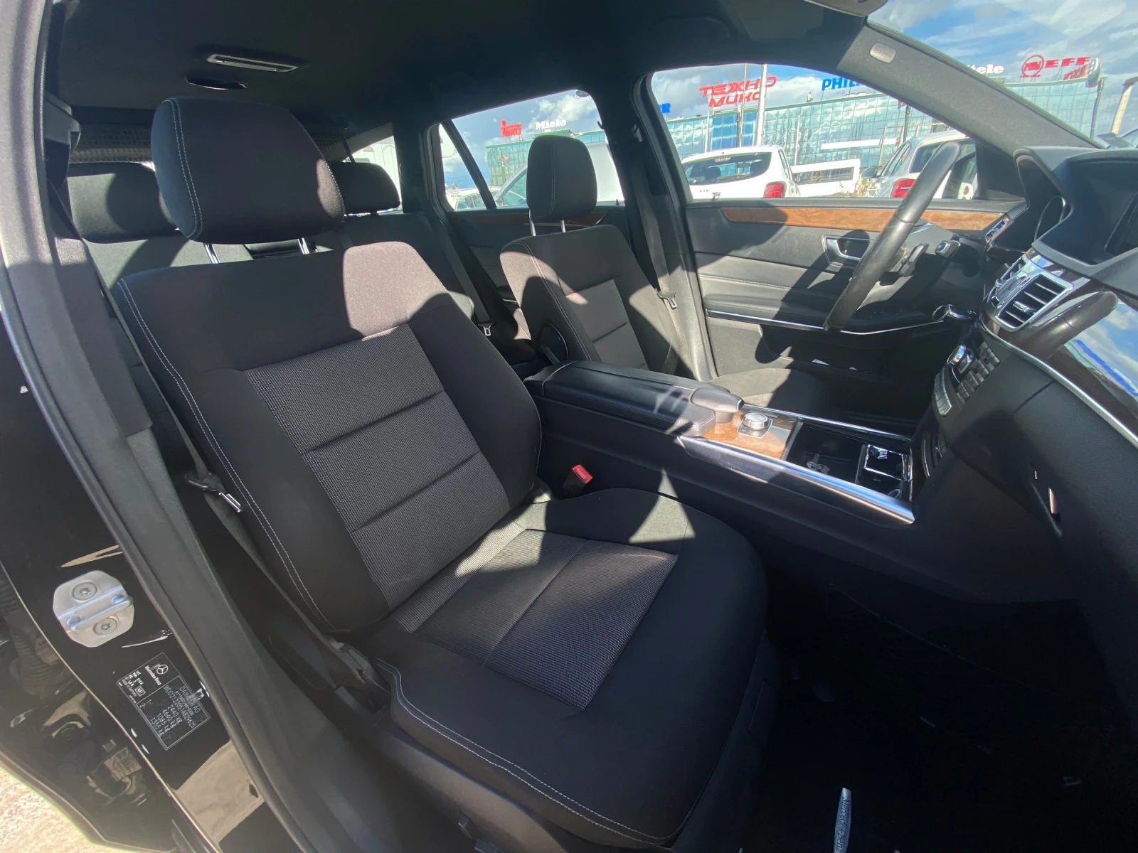 Mercedes-Benz E 200 | Mobile.bg   13