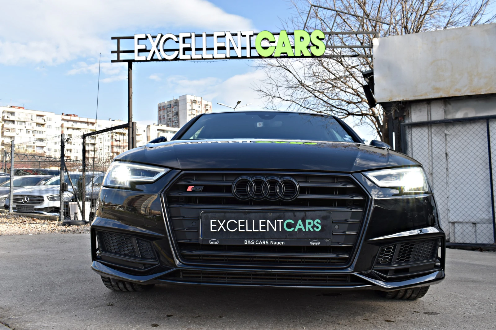 Audi S4 82000KM!!* B&O* V6* LINE-Assist* MASSAGE* ZF8 - изображение 6