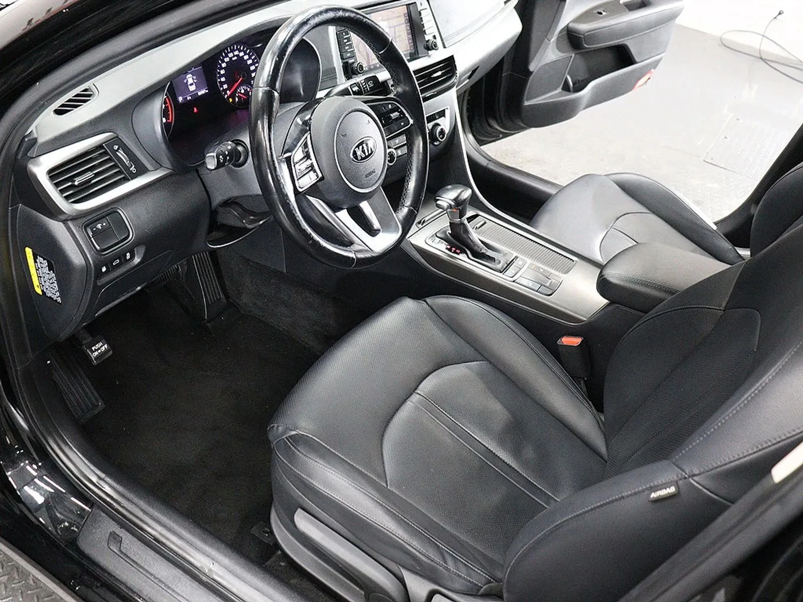 Kia K5 K5 2Nd Generation 2.0 Lpi Rental Car Luxury  - изображение 9