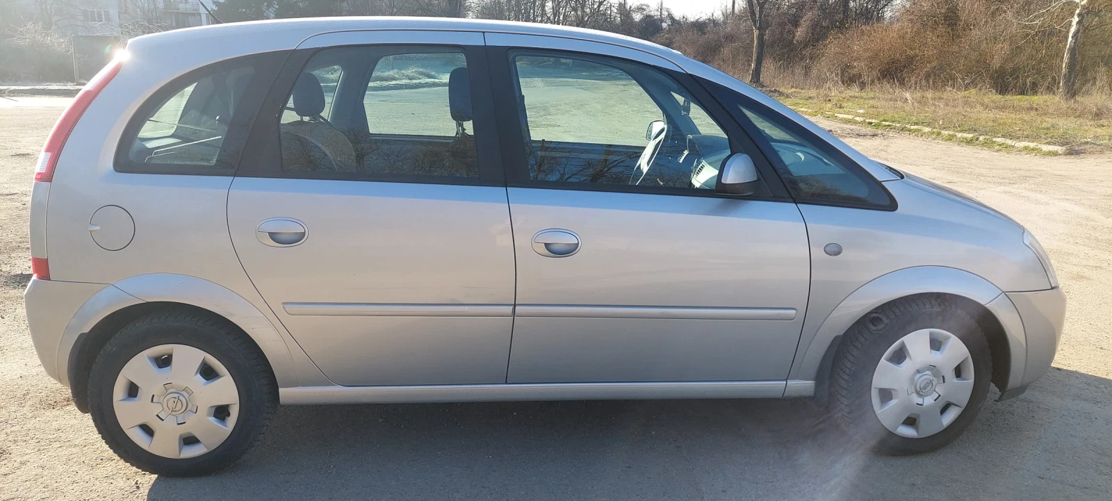 Opel Meriva 1.6, снимка 4 - Автомобили и джипове - 53782822