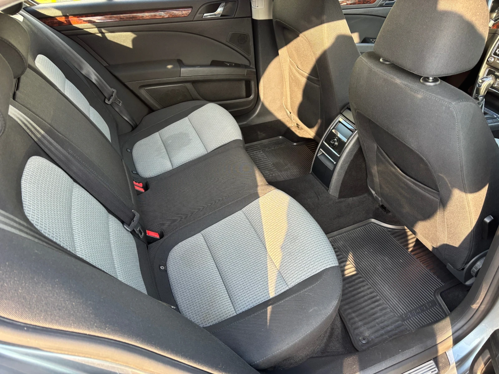 Skoda Superb Нов Внос, снимка 11 - Автомобили и джипове - 53786251