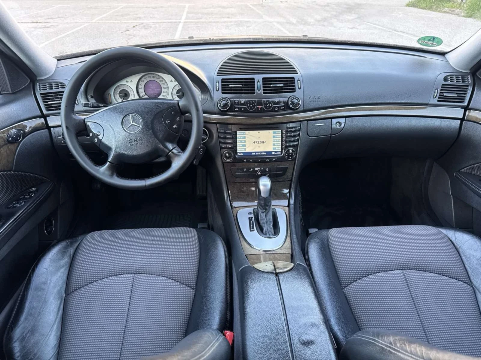 Mercedes-Benz E 320 Е320, avantgarde, снимка 9 - Автомобили и джипове - 54349585