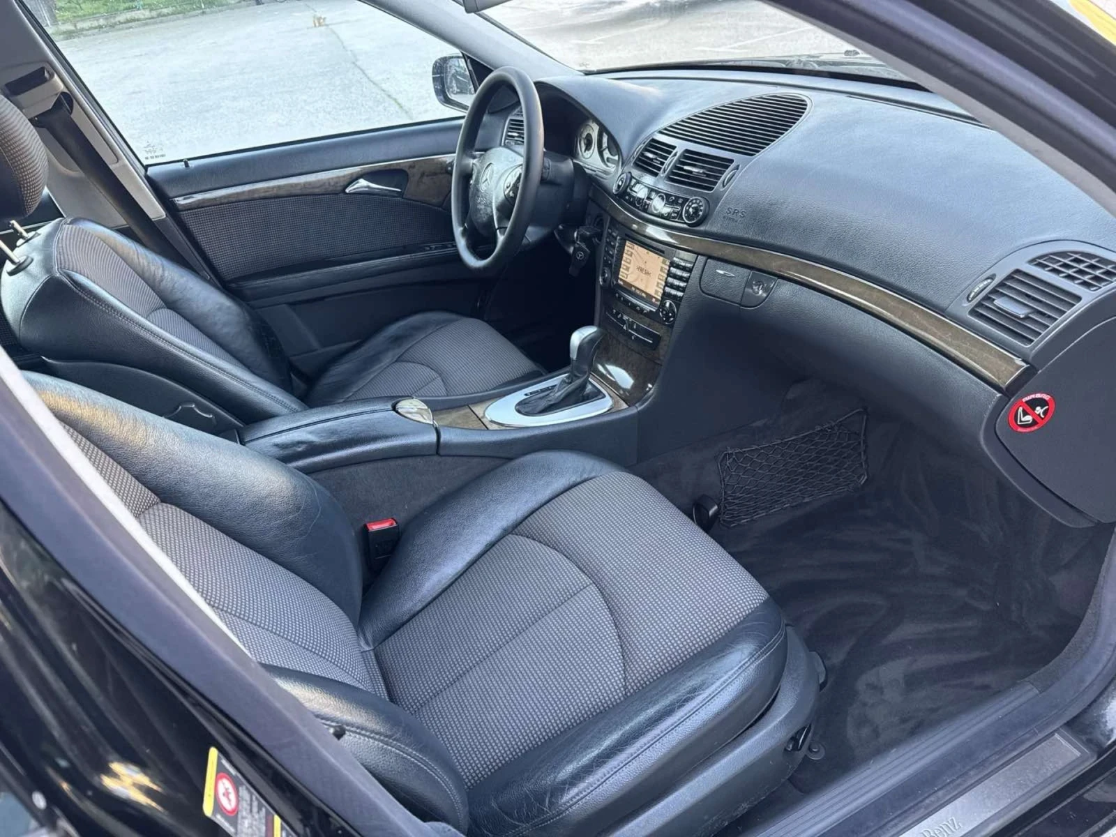 Mercedes-Benz E 320 Е320, avantgarde, снимка 13 - Автомобили и джипове - 54349585