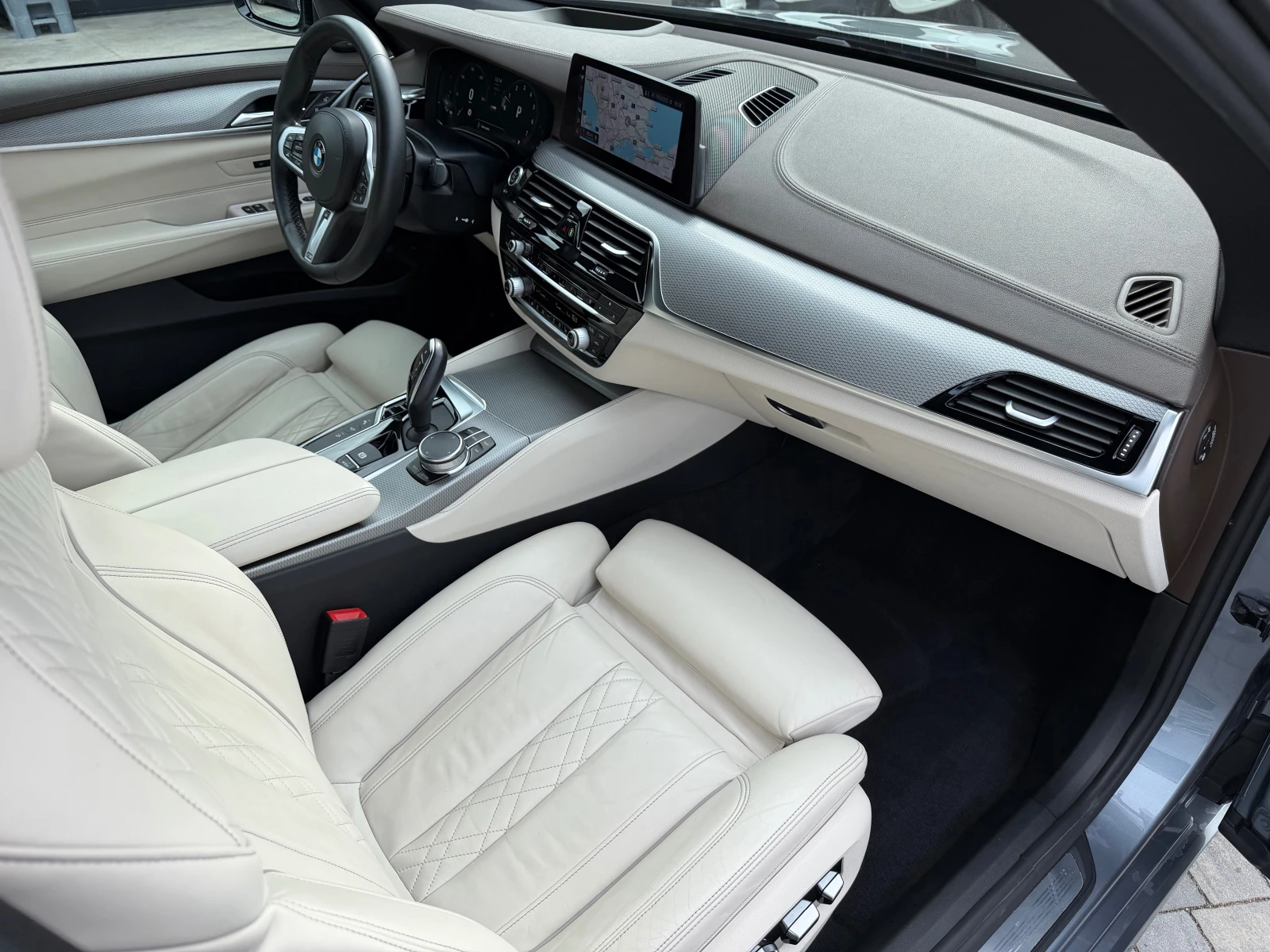 BMW 6 GT 640i xDrive M-pack #VAKUUM#DIS#HUD#harman#KeyLess#, снимка 11 - Автомобили и джипове - 54513832