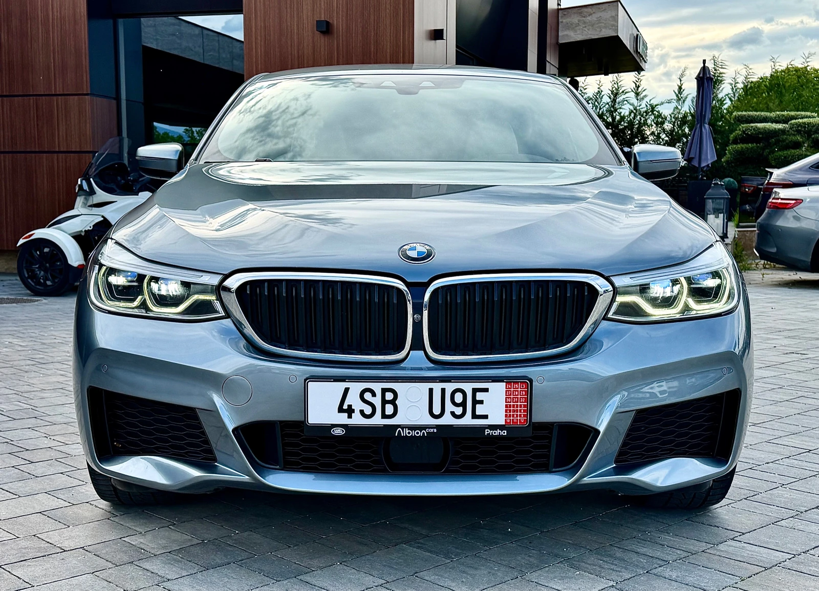 BMW 6 GT 640i xDrive M-pack #VAKUUM#DIS#HUD#harman#KeyLess#, снимка 5 - Автомобили и джипове - 54513832
