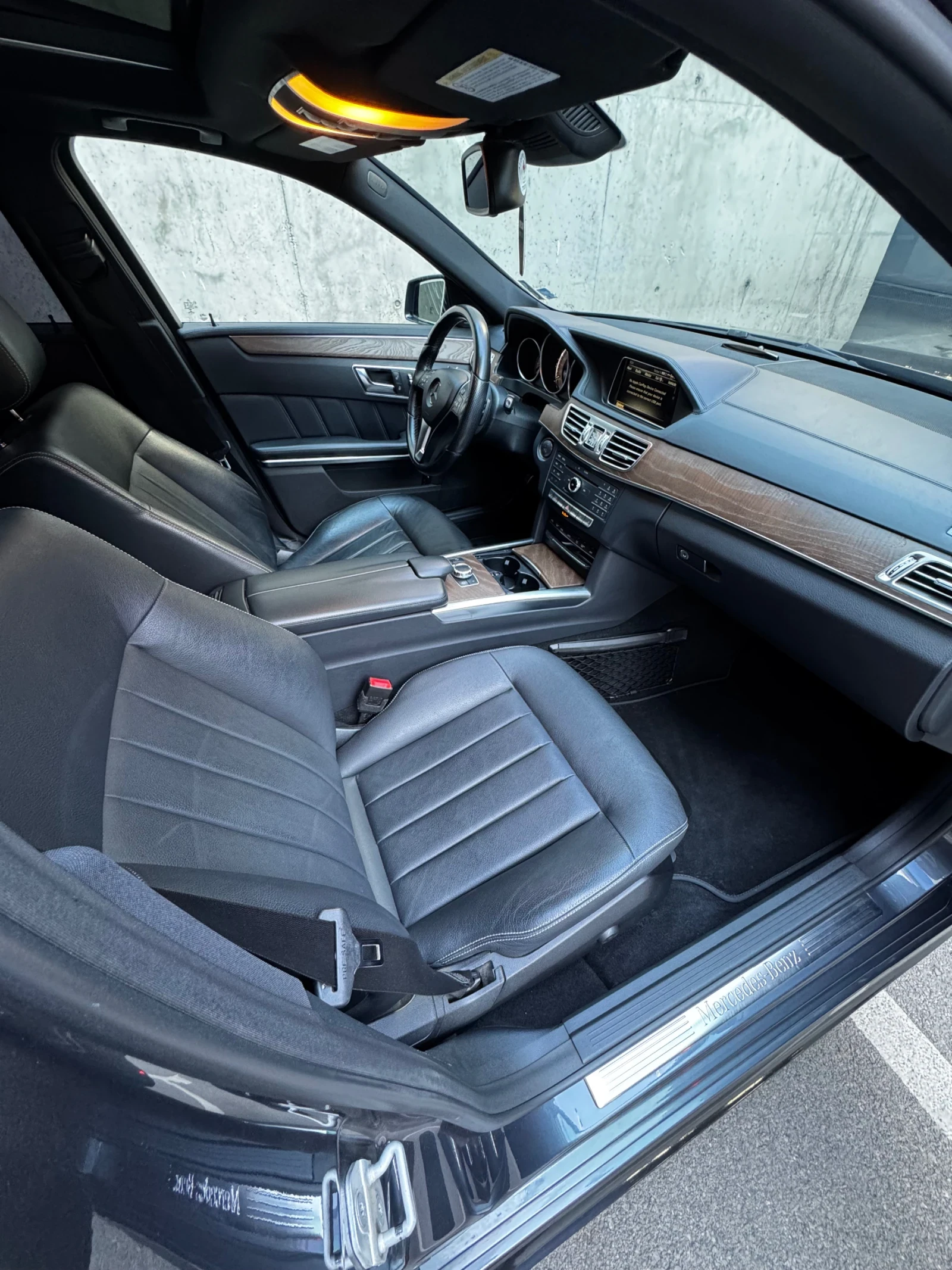 Mercedes-Benz E 400 biturbo 4matic AMG пакет, снимка 14 - Автомобили и джипове - 54606528