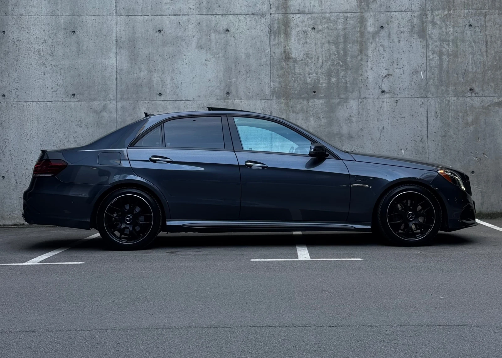 Mercedes-Benz E 400 biturbo 4matic AMG пакет, снимка 5 - Автомобили и джипове - 54606528