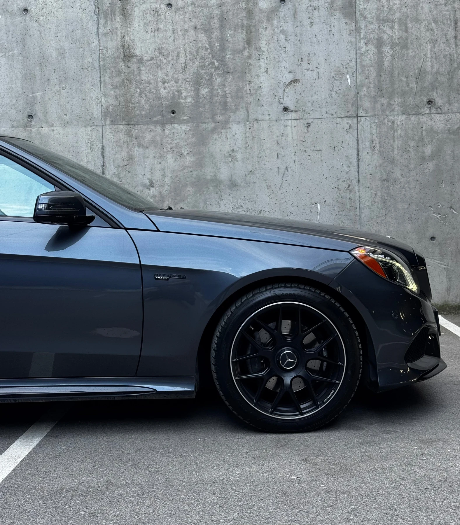 Mercedes-Benz E 400 biturbo 4matic AMG пакет, снимка 4 - Автомобили и джипове - 54606528