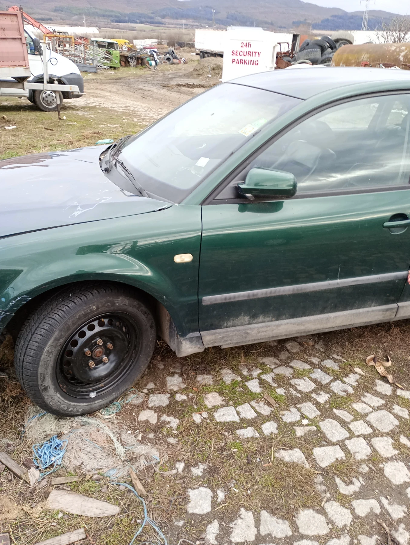 VW Passat, снимка 3 - Автомобили и джипове - 54624114