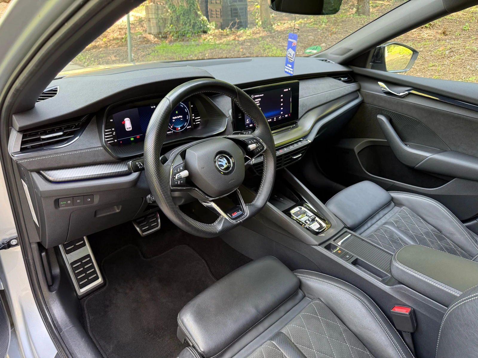 Skoda Octavia 2.0TDI* VRS* 4х4* PANO* DIST* CAM* FULL, снимка 6 - Автомобили и джипове - 54648740