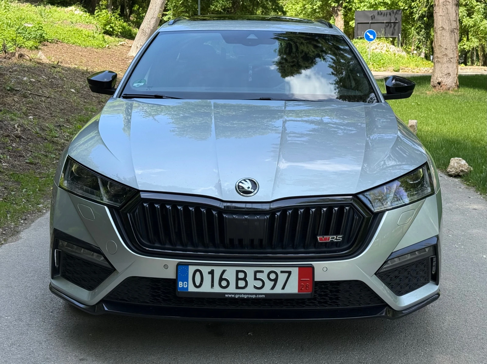 Skoda Octavia 2.0TDI* VRS* 4х4* PANO* DIST* CAM* FULL, снимка 2 - Автомобили и джипове - 54648740