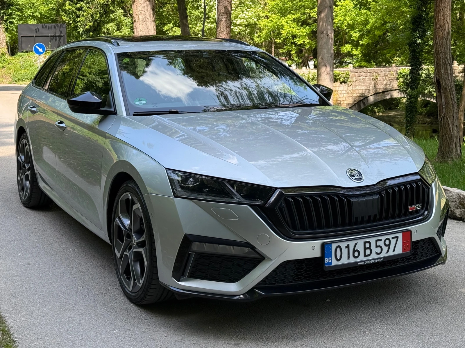 Skoda Octavia 2.0TDI* VRS* 4х4* PANO* DIST* CAM* FULL, снимка 3 - Автомобили и джипове - 54648740